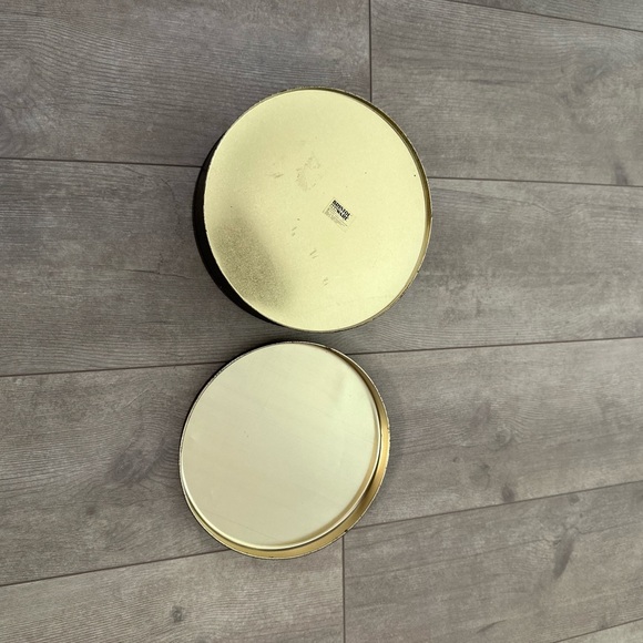 Vintage Hershey's Chocolate Collectible Round Tin - Picture 12 of 15